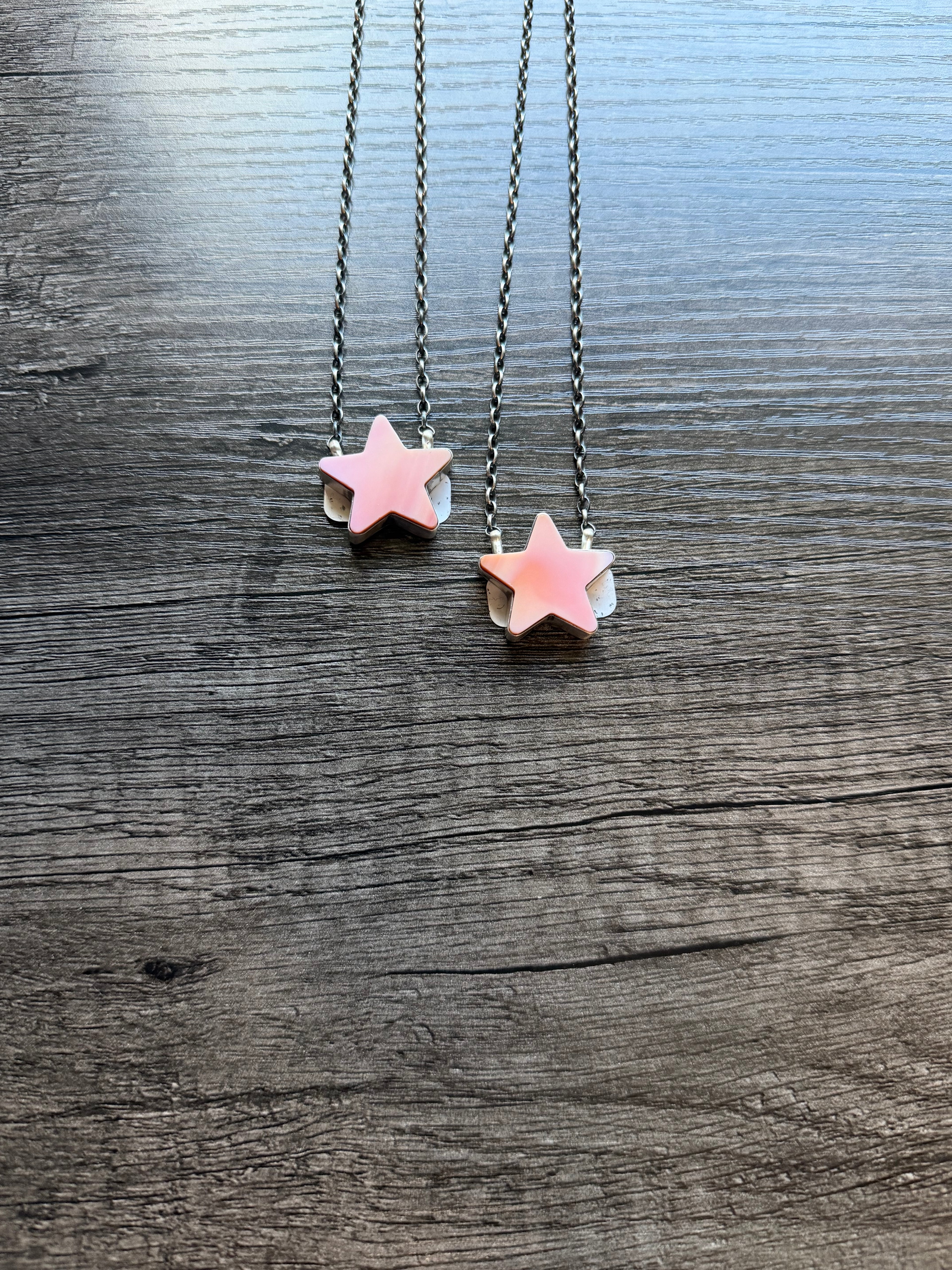 18" Pink Conch Star Necklace
