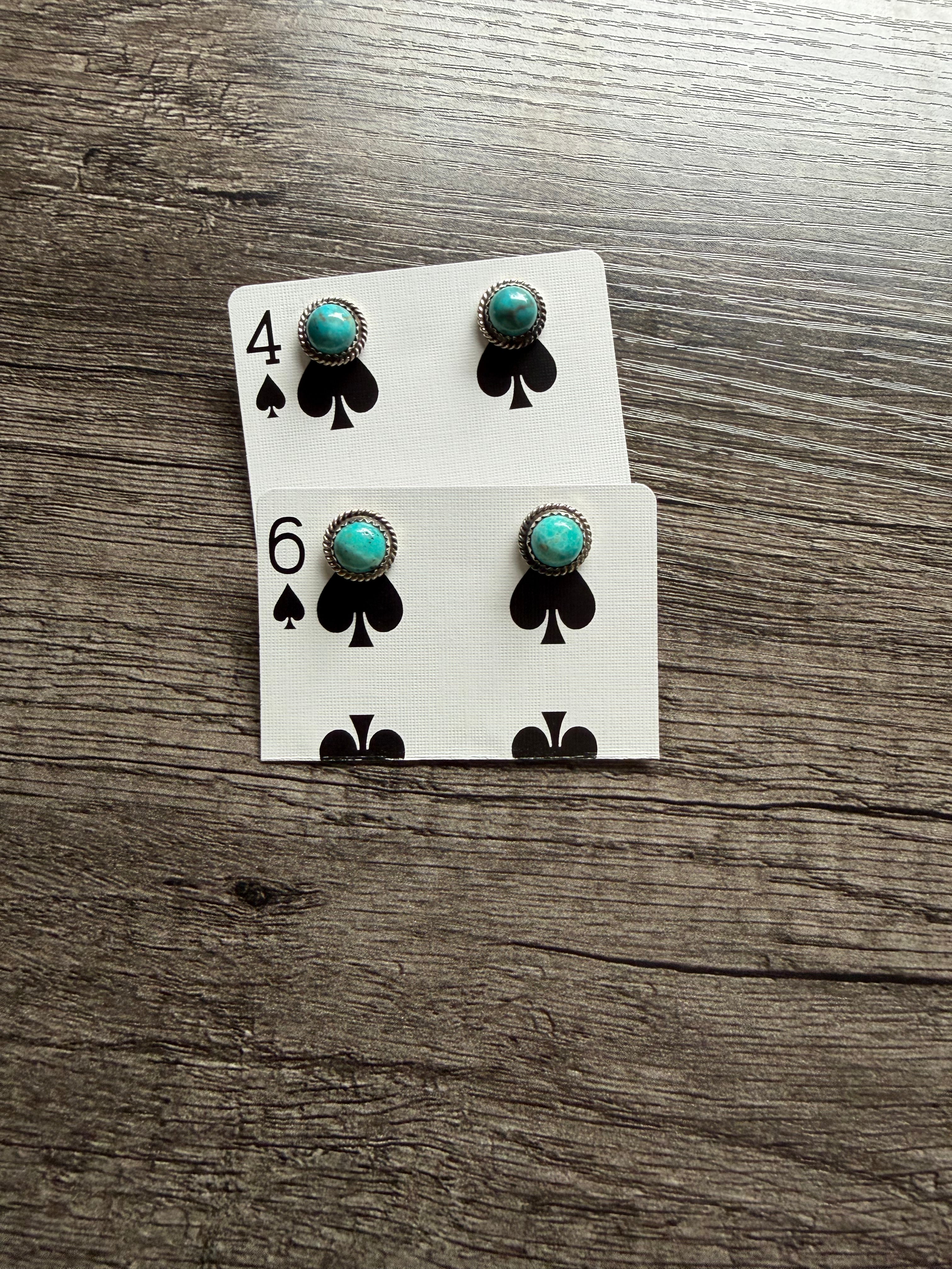 Simple Kingman Studs